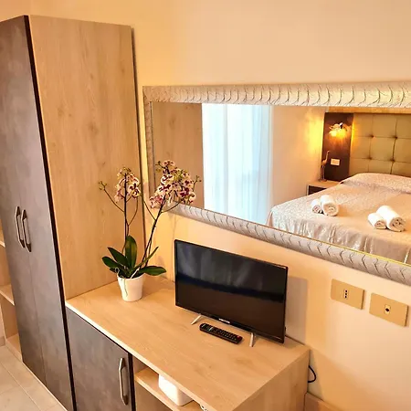 Hotel Laura